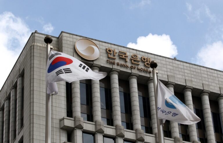 Bank of Korea Chief Signals a Rate Hike Is Coming as Inflation Runs at a 30-Month High Before Thursday’s Decision