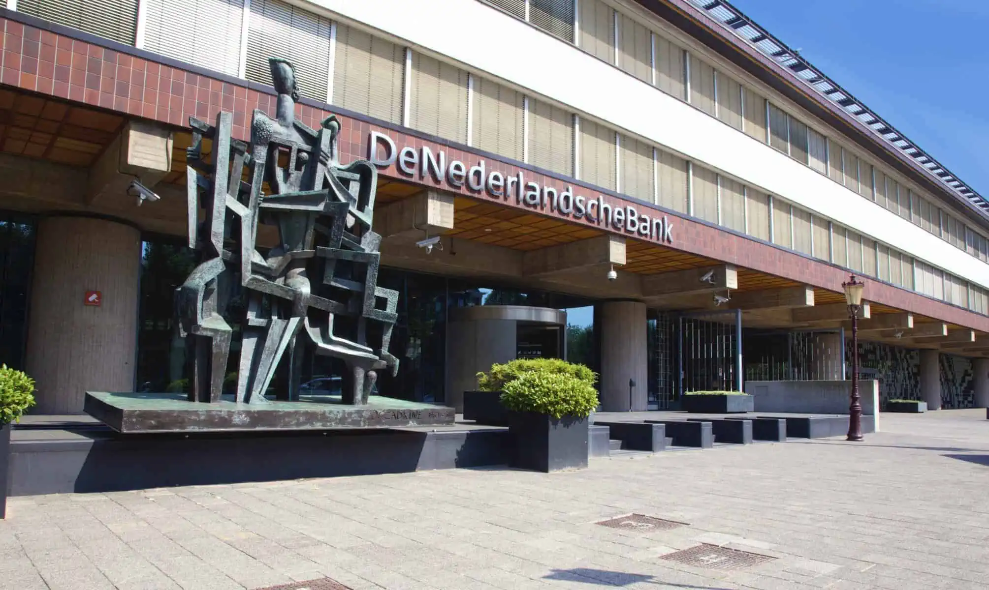 De Nederlandsche Bank (The national central bank of the Netherlands), Netherlands